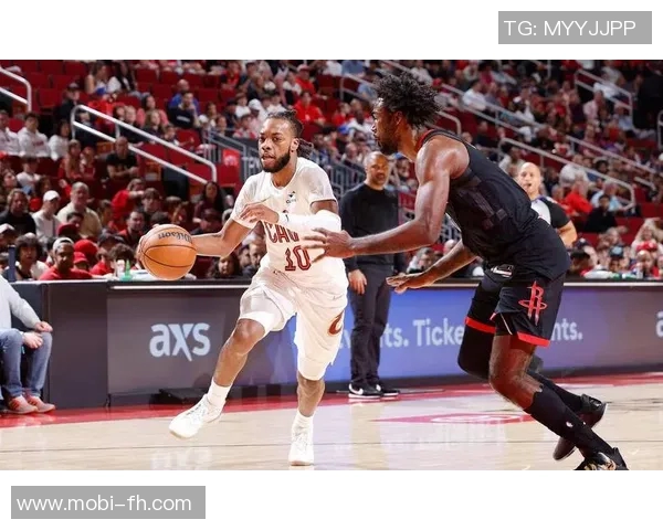 火箭五锋阵容接近篮球理想状态换防能力强大无比 火箭五锋阵容接近篮球理想状态换防能力强大无比