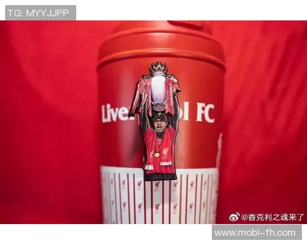 巴黎荣耀时刻国际足联洲际杯冠军球衣将闪耀冠军徽章