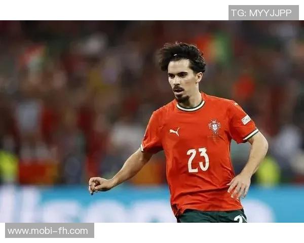 伊涅斯塔荣获环足奖生涯贡献奖与德约维蒂尼亚合影庆祝