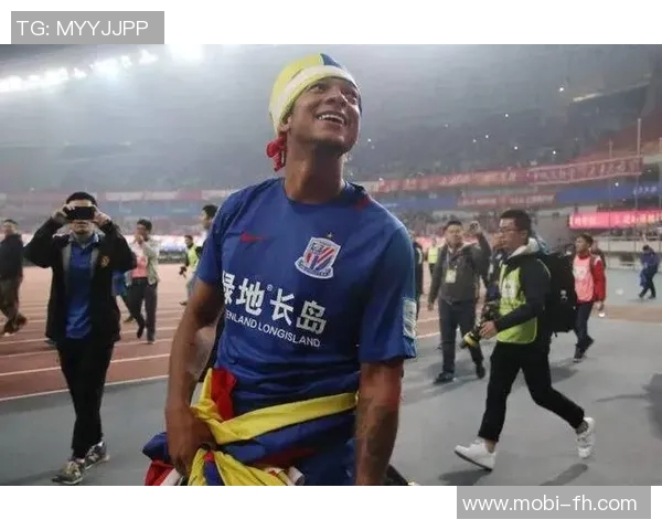 国足集训与申花冬训时间重叠或致申花再现人手紧缺局面