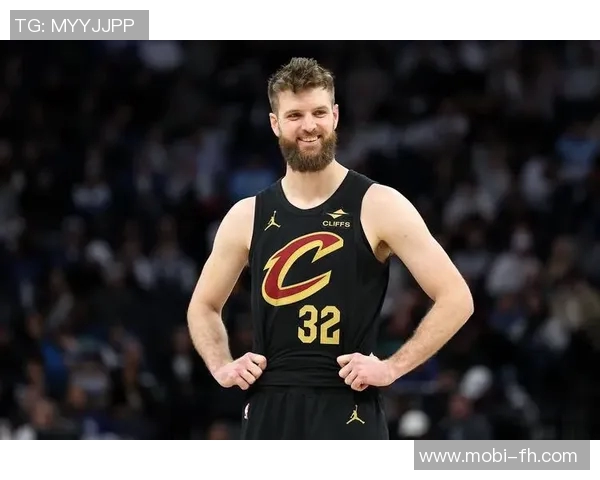 骑士队宣布迪恩韦德因左膝受伤缺席今日比赛将影响球队阵容调整