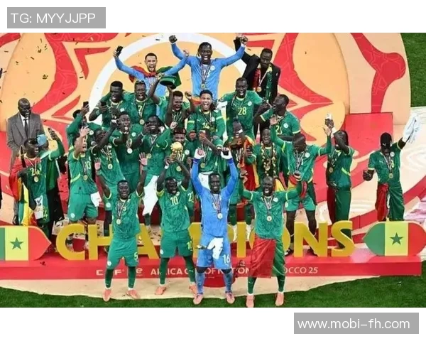 离谱事件！塞内加尔三名球员赛中突发不适紧急送医引发关注